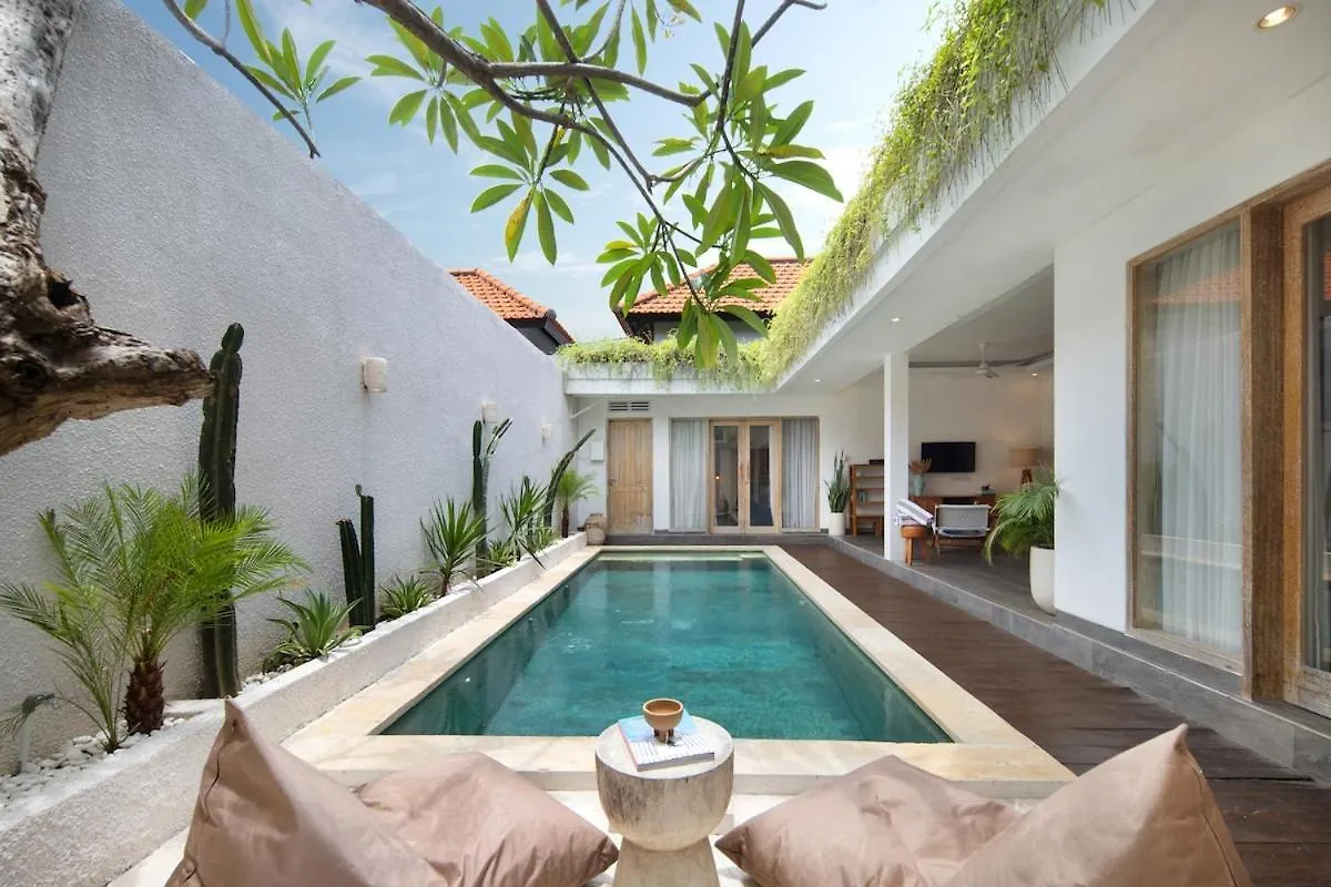 Stylish 2Br Villa In Seminyak With Private Pool